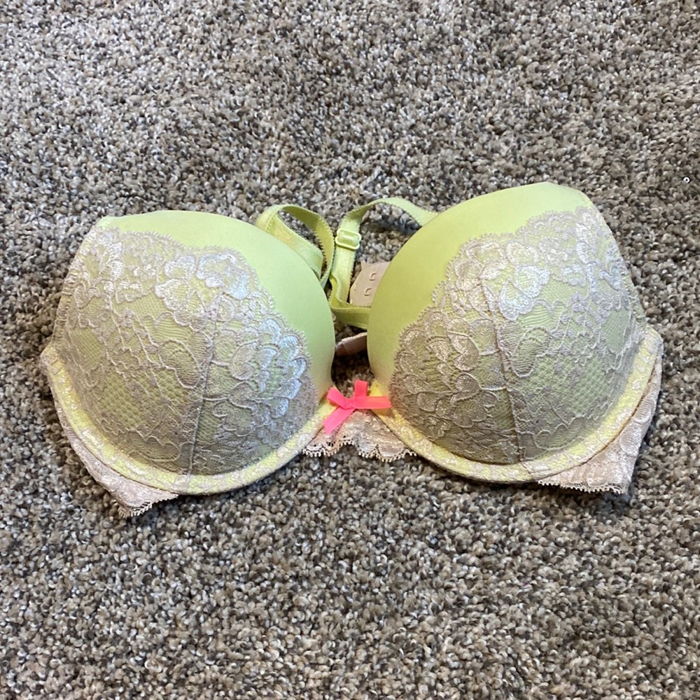 Victoria Secret Bra